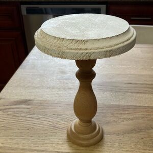 Chic Wooden white white and natural colors Display Pedestal